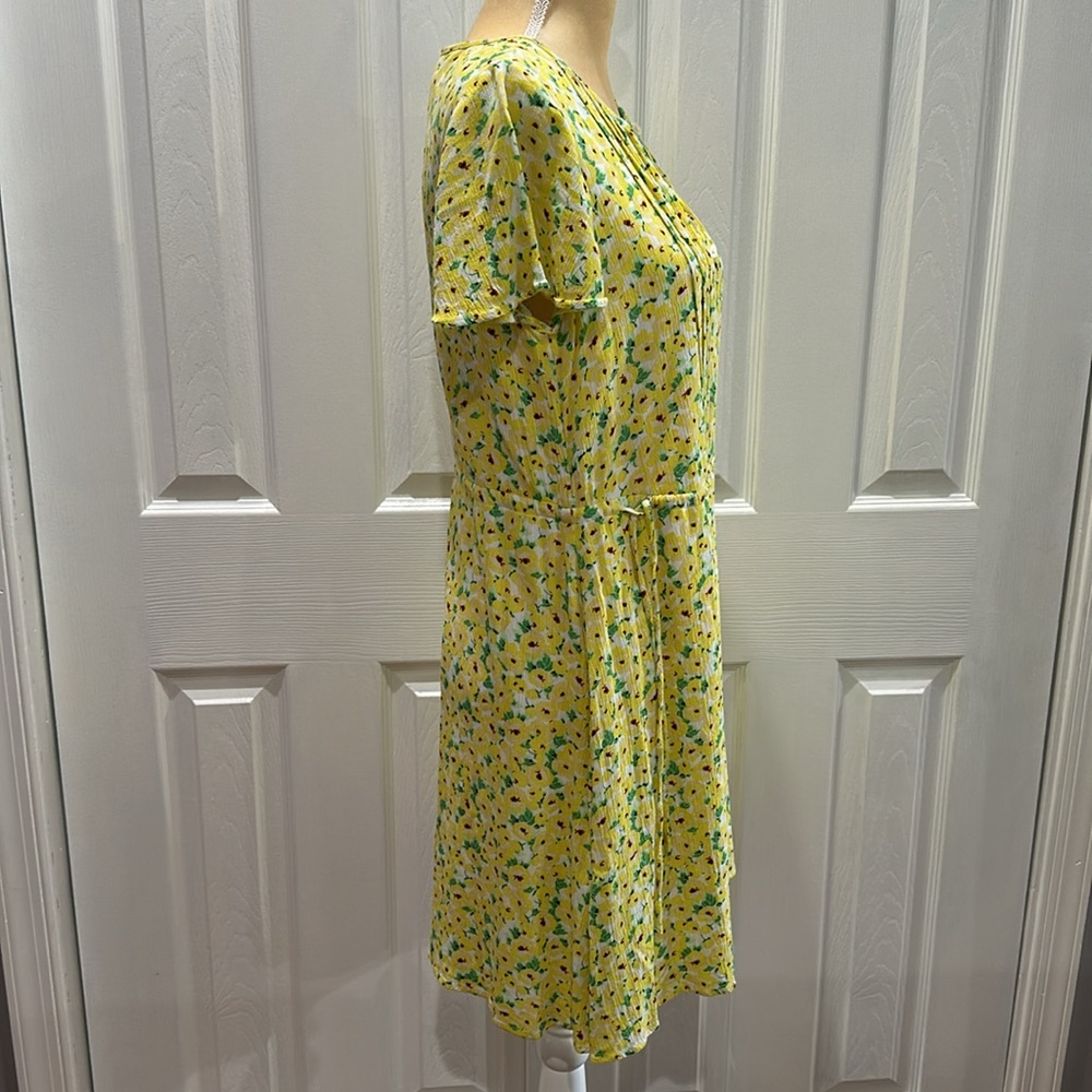 LOFT Floral Pintucked Side Tie Dress Small - Picture 5 of 14